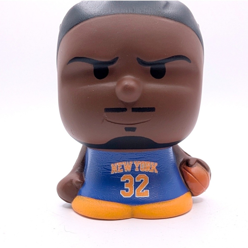 Karl-Anthony Towns #32 NBA New York Knicks Series 5 Jumbo SqueezyMate Figurine
